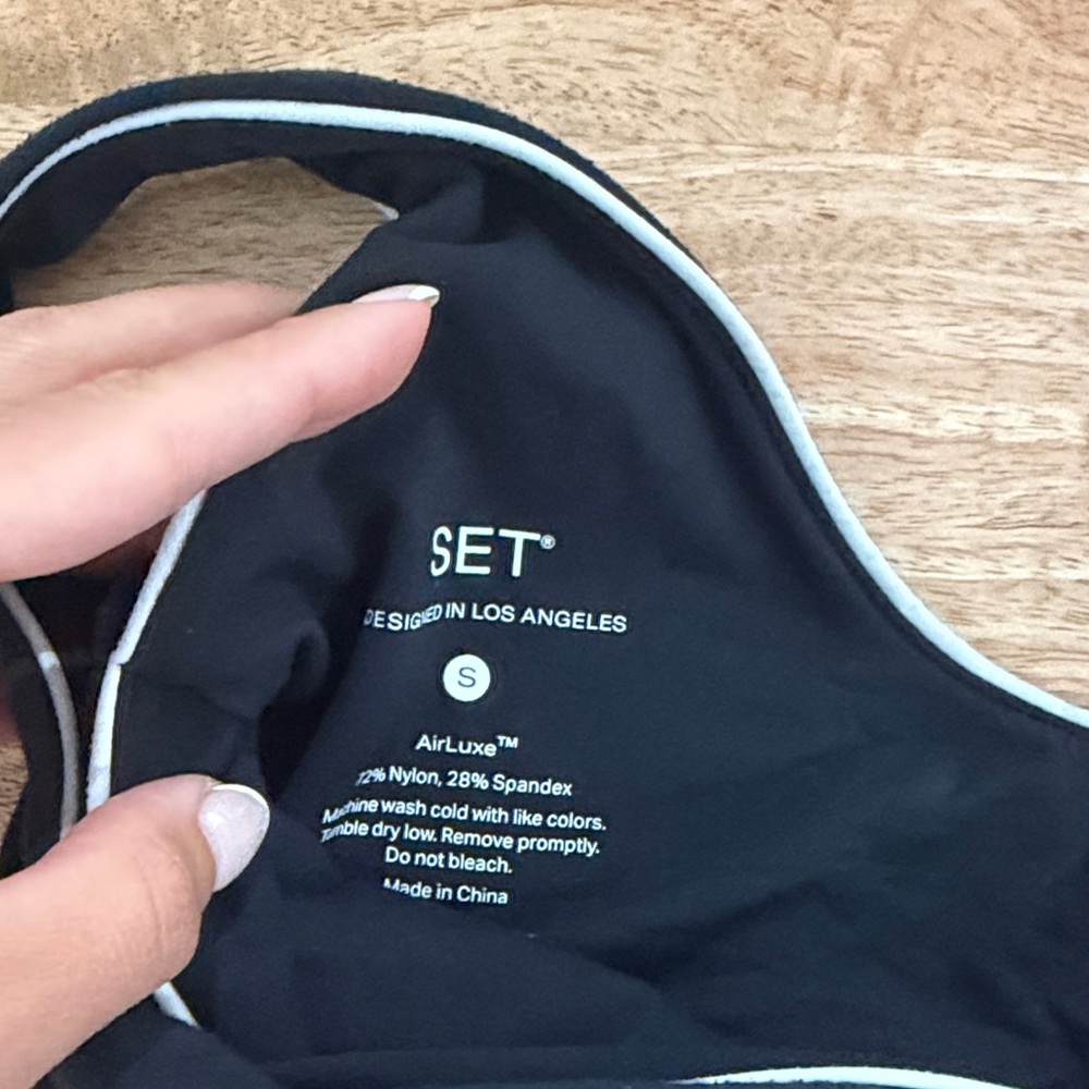 Set active - Picture 2 of 8